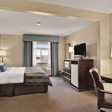 Wingate By Wyndham Pueblo Hotell Eksteriør bilde