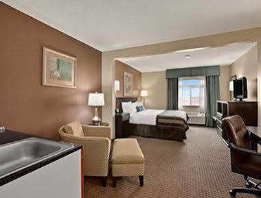 Wingate By Wyndham Pueblo Hotell Eksteriør bilde